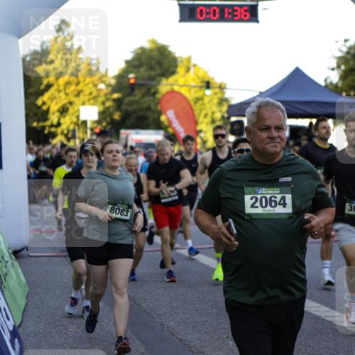 01.09.2024 - BARMER Alsterlauf Kathrin Stürmer Photography http://msf.ph/oto/6969060 01.09.2024 09:00:02 Ziel  meine-sportfotos.de