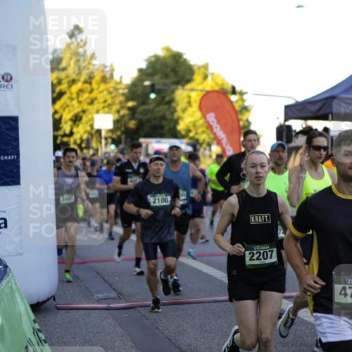 01.09.2024 - BARMER Alsterlauf Kathrin Stürmer Photography http://msf.ph/oto/6969065 01.09.2024 09:00:42 Ziel  meine-sportfotos.de