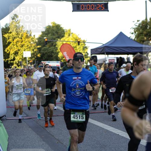 01.09.2024 - BARMER Alsterlauf Kathrin Stürmer Photography http://msf.ph/oto/6969272 01.09.2024 08:58:50 Ziel  meine-sportfotos.de