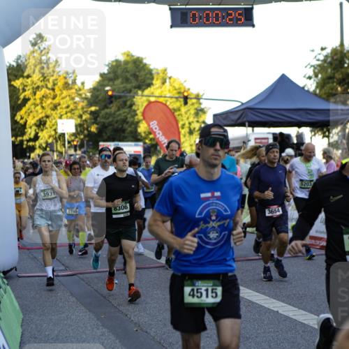 01.09.2024 - BARMER Alsterlauf Kathrin Stürmer Photography http://msf.ph/oto/6969273 01.09.2024 08:58:50 Ziel  meine-sportfotos.de