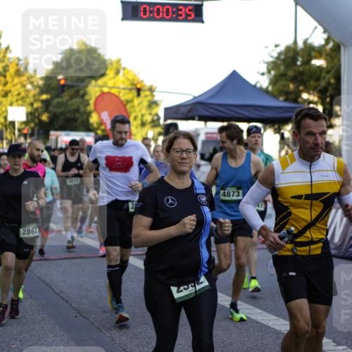 01.09.2024 - BARMER Alsterlauf Kathrin Stürmer Photography http://msf.ph/oto/6969289 01.09.2024 08:59:01 Ziel  meine-sportfotos.de