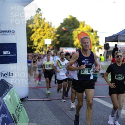 01.09.2024 - BARMER Alsterlauf Kathrin Stürmer Photography http://msf.ph/oto/6969352 01.09.2024 09:01:13 Ziel  meine-sportfotos.de