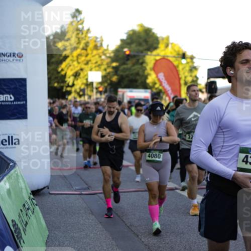 01.09.2024 - BARMER Alsterlauf Kathrin Stürmer Photography http://msf.ph/oto/6969359 01.09.2024 09:01:17 Ziel  meine-sportfotos.de
