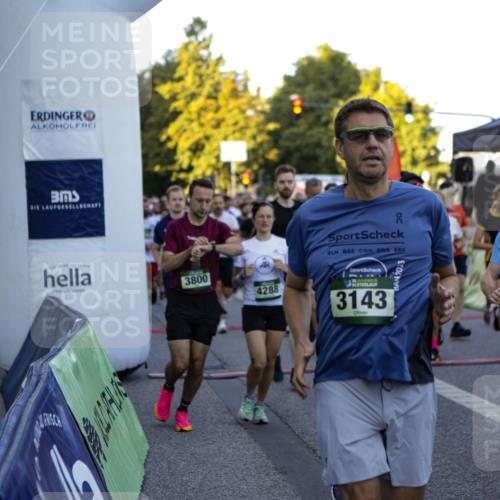 01.09.2024 - BARMER Alsterlauf Kathrin Stürmer Photography http://msf.ph/oto/6969368 01.09.2024 09:01:31 Ziel  meine-sportfotos.de