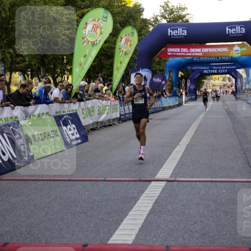 01.09.2024 - BARMER Alsterlauf Kathrin Stürmer Photography http://msf.ph/oto/6969521 01.09.2024 09:33:39 Ziel 2104, 2407, 2708, 3132, 3215, 3290, 3503, 3597, 3756, 3806, 3814, 4040, 4377, 4644, 5089, 5100, 5247, 5279, 3271, 4748 meine-sportfotos.de