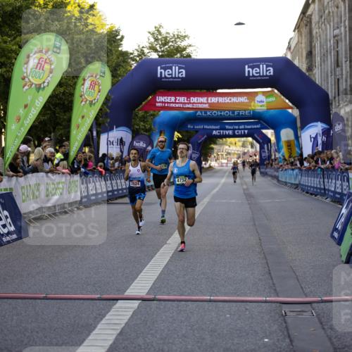 01.09.2024 - BARMER Alsterlauf Kathrin Stürmer Photography http://msf.ph/oto/6969588 01.09.2024 09:35:47 Ziel 2074, 2090, 2324, 2440, 2882, 3073, 3087, 3459, 3939, 4201, 4284, 4617, 4877, 5060, 5076, 2524, 3571, 3683, 4752, 8379 meine-sportfotos.de