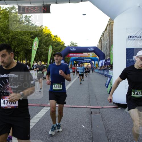 01.09.2024 - BARMER Alsterlauf Kathrin Stürmer Photography http://msf.ph/oto/6969633 01.09.2024 09:52:12 Ziel 2267, 2343, 2615, 2681, 2703, 2716, 2745, 2774, 2917, 2954, 2961, 2962, 3061, 3063, 3242, 3389, 3600, 3678, 3723, 3839, 3930, 4028, 4039, 4314, 4656, 4961, 5053, 5121, 5190, 8041, 8282, 8356, 2070, 2334, 3130, 3253, 3397, 3430, 3496, 3942, 4058, 4343, 4536, 4649, 4700, 4942, 5184, 5268, 8322 meine-sportfotos.de