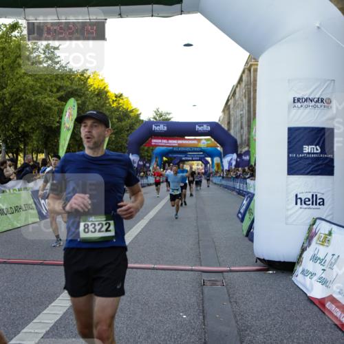 01.09.2024 - BARMER Alsterlauf Kathrin Stürmer Photography http://msf.ph/oto/6969636 01.09.2024 09:52:12 Ziel 2267, 2343, 2615, 2681, 2703, 2716, 2745, 2774, 2917, 2954, 2961, 2962, 3061, 3063, 3242, 3389, 3600, 3678, 3723, 3839, 3930, 4028, 4039, 4314, 4656, 4961, 5053, 5121, 5190, 8041, 8282, 8356, 2070, 2334, 3130, 3253, 3397, 3430, 3496, 3942, 4058, 4343, 4536, 4649, 4700, 4942, 5184, 5268, 8322 meine-sportfotos.de