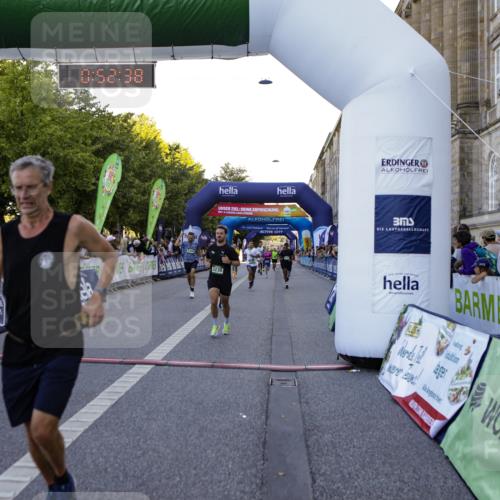 01.09.2024 - BARMER Alsterlauf Kathrin Stürmer Photography http://msf.ph/oto/6969667 01.09.2024 09:52:36 Ziel 2583, 2607, 2735, 2737, 2778, 2880, 3279, 3507, 3635, 3778, 3823, 3843, 4248, 4288, 4427, 4712, 4741, 4986, 5187, 5234, 8028, 8066, 2188, 2453, 3037, 3235, 3716, 3720, 3858, 4077, 4200, 4658, 4864, 4933, 5086, 5236, 8095, 8098, 8269 meine-sportfotos.de