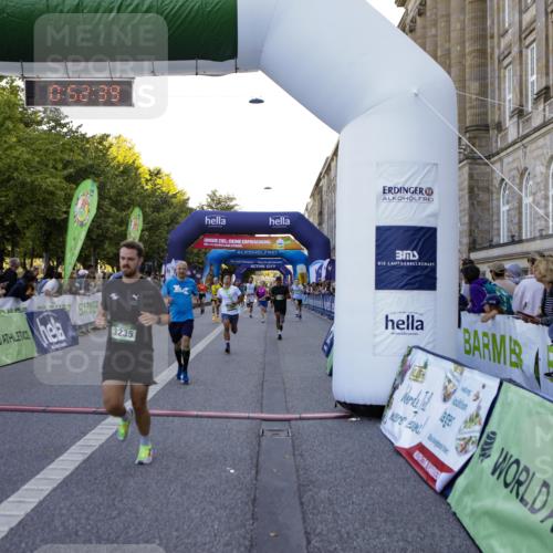 01.09.2024 - BARMER Alsterlauf Kathrin Stürmer Photography http://msf.ph/oto/6969675 01.09.2024 09:52:37 Ziel 2583, 2607, 2735, 2737, 2778, 2880, 3279, 3507, 3635, 3778, 3823, 3843, 4248, 4288, 4427, 4712, 4741, 4986, 5187, 5234, 8028, 8066, 2036, 2188, 2453, 3037, 3235, 3716, 3858, 4077, 4200, 4658, 4864, 4933, 5236, 8095, 8098, 8269 meine-sportfotos.de