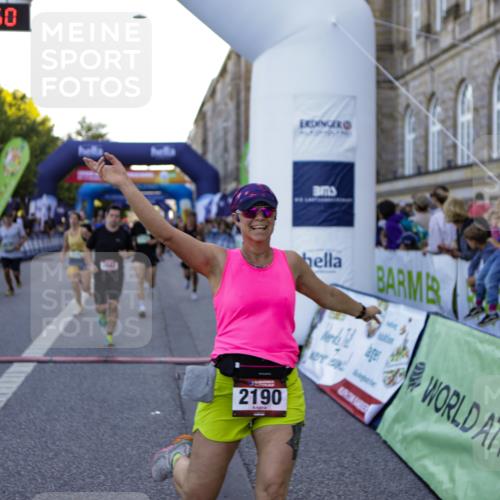 01.09.2024 - BARMER Alsterlauf Kathrin Stürmer Photography http://msf.ph/oto/6969696 01.09.2024 09:53:48 Ziel 2096, 2385, 2404, 2408, 2478, 2494, 2733, 2748, 2845, 3172, 3237, 3257, 3384, 3492, 3721, 3740, 3785, 3786, 4030, 4042, 4094, 4219, 4313, 4390, 4421, 4530, 4568, 4616, 4660, 4940, 4950, 4965, 5154, 5213, 8042, 8225, 2042, 2190, 2215, 2860, 3014, 3020, 3136, 3741, 3808, 4194, 4383, 4457, 4661, 4724, 4818, 4824, 4924, 5026, 5155, 5157, 5202, 8013, 8100, 8312 meine-sportfotos.de