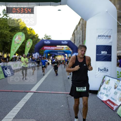 01.09.2024 - BARMER Alsterlauf Kathrin Stürmer Photography http://msf.ph/oto/6969704 01.09.2024 09:53:52 Ziel 2096, 2385, 2478, 2494, 2733, 2746, 2748, 2845, 3172, 3232, 3237, 3257, 3492, 3607, 3740, 3785, 3786, 3985, 4030, 4042, 4094, 4219, 4313, 4421, 4530, 4535, 4616, 4660, 4940, 4950, 4965, 5154, 5182, 5185, 5194, 8225, 8333, 2042, 2190, 2215, 2399, 3014, 3020, 3136, 3741, 3808, 4154, 4194, 4383, 4457, 4533, 4594, 4661, 4924, 5026, 5155, 5157, 5202, 8013 meine-sportfotos.de