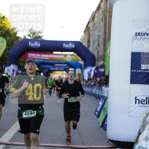 01.09.2024 - BARMER Alsterlauf Kathrin Stürmer Photography http://msf.ph/oto/6969709 01.09.2024 09:54:01 Ziel 2096, 2147, 2219, 2239, 2368, 2393, 2478, 2494, 2746, 2748, 2966, 3100, 3172, 3173, 3232, 3237, 3601, 3602, 3607, 3740, 3745, 3785, 3786, 3985, 4042, 4094, 4421, 4530, 4535, 4566, 4567, 4616, 4660, 4901, 4965, 5154, 5182, 5185, 5194, 8333, 2156, 2215, 2399, 2711, 2808, 3014, 3020, 3333, 3777, 3852, 4041, 4154, 4533, 4594, 4661, 4924, 5034, 5155, 5157, 5183, 5202, 8013, 8128, 8166, 8277 meine-sportfotos.de