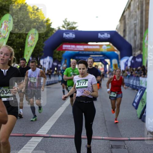 01.09.2024 - BARMER Alsterlauf Kathrin Stürmer Photography http://msf.ph/oto/6969724 01.09.2024 09:54:07 Ziel 2041, 2147, 2219, 2239, 2368, 2393, 2488, 2489, 2494, 2589, 2672, 2746, 2966, 3023, 3100, 3173, 3232, 3601, 3602, 3607, 3745, 3812, 3985, 4535, 4566, 4567, 4901, 5154, 5182, 5185, 5194, 8226, 8333, 2156, 2296, 2297, 2416, 2697, 2711, 2808, 3333, 3777, 3852, 4041, 4055, 4154, 4240, 4594, 5034, 5183, 5229, 8020, 8128, 8166, 8277 meine-sportfotos.de