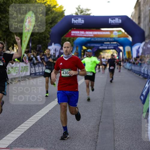 01.09.2024 - BARMER Alsterlauf Kathrin Stürmer Photography http://msf.ph/oto/6969757 01.09.2024 09:54:29 Ziel 2169, 2205, 2265, 2292, 2499, 2858, 2983, 3005, 3034, 3199, 3331, 3627, 3665, 3682, 3769, 3835, 4010, 4011, 4517, 4633, 4734, 4798, 4801, 4854, 4934, 4939, 5021, 5066, 5180, 5278, 8110, 8252, 8334, 2540, 2561, 2599, 2878, 3442, 3654, 3776, 3780, 3962, 4172, 4173, 4303, 4315, 4514, 4738, 5001 meine-sportfotos.de