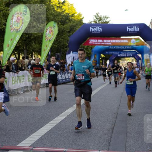 01.09.2024 - BARMER Alsterlauf Kathrin Stürmer Photography http://msf.ph/oto/6969776 01.09.2024 09:55:19 Ziel 2018, 2029, 2182, 2213, 2351, 2358, 2464, 2670, 2853, 2937, 2948, 3008, 3022, 3025, 3088, 3168, 3263, 3292, 3293, 3443, 3458, 3689, 3781, 3795, 3867, 4202, 4362, 4364, 4365, 4366, 4522, 4674, 4755, 4756, 4819, 4823, 5058, 5113, 8017, 8286, 8324, 2447, 2508, 2533, 2722, 2933, 2969, 3075, 3558, 3681, 3749, 3816, 4334, 4335, 4607, 4626, 4657, 4697, 5007, 5167, 5293, 5309, 8121 meine-sportfotos.de