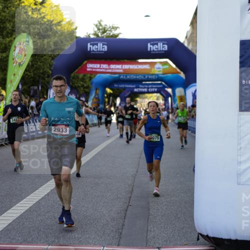 01.09.2024 - BARMER Alsterlauf Kathrin Stürmer Photography http://msf.ph/oto/6969778 01.09.2024 09:55:20 Ziel 2018, 2029, 2182, 2213, 2351, 2358, 2464, 2670, 2853, 2937, 2948, 3008, 3088, 3168, 3263, 3292, 3293, 3443, 3458, 3592, 3613, 3781, 3795, 3867, 4202, 4362, 4364, 4365, 4366, 4522, 4674, 4755, 4756, 4819, 4823, 5058, 5113, 8017, 8324, 2447, 2508, 2722, 2933, 2969, 3075, 3156, 3558, 3681, 3749, 3816, 4334, 4335, 4607, 4626, 4657, 4697, 5007, 5167, 5293, 5309, 8121 meine-sportfotos.de