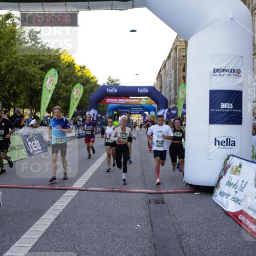 01.09.2024 - BARMER Alsterlauf Kathrin Stürmer Photography http://msf.ph/oto/6969792 01.09.2024 09:55:34 Ziel 2018, 2182, 2285, 2718, 2856, 2937, 2946, 2948, 3292, 3293, 3313, 3458, 3592, 3613, 3781, 3849, 3867, 4009, 4037, 4038, 4362, 4364, 4365, 4366, 4819, 4925, 4931, 5008, 5227, 8323, 2194, 2232, 2955, 2969, 3060, 3156, 3186, 3241, 3317, 3409, 3800, 3923, 4053, 4334, 4335, 4654, 5027, 5243, 8121, 8350 meine-sportfotos.de