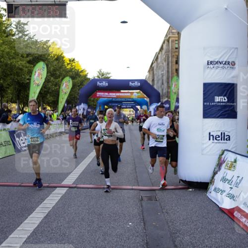 01.09.2024 - BARMER Alsterlauf Kathrin Stürmer Photography http://msf.ph/oto/6969794 01.09.2024 09:55:34 Ziel 2018, 2182, 2285, 2718, 2856, 2937, 2946, 2948, 3292, 3293, 3313, 3458, 3592, 3613, 3781, 3849, 3867, 4009, 4037, 4038, 4362, 4364, 4365, 4366, 4819, 4925, 4931, 5008, 5227, 8323, 2194, 2232, 2955, 2969, 3060, 3156, 3186, 3241, 3317, 3409, 3800, 3923, 4053, 4334, 4335, 4654, 5027, 5243, 8121, 8350 meine-sportfotos.de