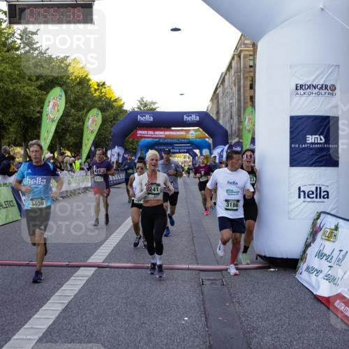 01.09.2024 - BARMER Alsterlauf Kathrin Stürmer Photography http://msf.ph/oto/6969795 01.09.2024 09:55:34 Ziel 2018, 2182, 2285, 2718, 2856, 2937, 2946, 2948, 3292, 3293, 3313, 3458, 3592, 3613, 3781, 3849, 3867, 4009, 4037, 4038, 4362, 4364, 4365, 4366, 4819, 4925, 4931, 5008, 5227, 8323, 2194, 2232, 2955, 2969, 3060, 3156, 3186, 3241, 3317, 3409, 3800, 3923, 4053, 4334, 4335, 4654, 5027, 5243, 8121, 8350 meine-sportfotos.de