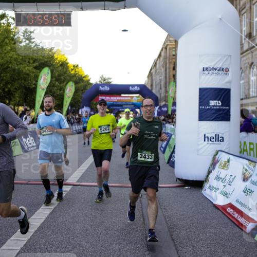 01.09.2024 - BARMER Alsterlauf Kathrin Stürmer Photography http://msf.ph/oto/6969809 01.09.2024 09:55:55 Ziel 2157, 2298, 2305, 2547, 2673, 2707, 2772, 2978, 2996, 3120, 3153, 3296, 3649, 3657, 4160, 4161, 4320, 4409, 4459, 4504, 4717, 4918, 5123, 5200, 5239, 5271, 5288, 5304, 8129, 2100, 2195, 2458, 2616, 2782, 3423, 3431, 3432, 3433, 3703, 3857, 3989, 4187, 4476, 4718, 4782, 4866, 4899, 4946, 5108, 5226, 5262 meine-sportfotos.de