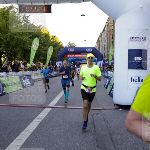 01.09.2024 - BARMER Alsterlauf Kathrin Stürmer Photography http://msf.ph/oto/6969819 01.09.2024 09:55:57 Ziel 2157, 2298, 2305, 2317, 2547, 2673, 2707, 2772, 2978, 2996, 3120, 3153, 3296, 3649, 3657, 4160, 4320, 4409, 4504, 4918, 5110, 5123, 5200, 5239, 5271, 5288, 5304, 8129, 2100, 2195, 2458, 2616, 2782, 3117, 3181, 3423, 3431, 3432, 3433, 3548, 3703, 3857, 3989, 4187, 4476, 4718, 4782, 4866, 4899, 4946, 5108, 5226, 5262 meine-sportfotos.de