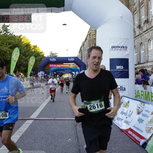 01.09.2024 - BARMER Alsterlauf Kathrin Stürmer Photography http://msf.ph/oto/6969827 01.09.2024 09:56:00 Ziel 2157, 2298, 2305, 2317, 2673, 2707, 2772, 2996, 3120, 3153, 3296, 3649, 3657, 3945, 4160, 4320, 4409, 4504, 4918, 5110, 5123, 5176, 5200, 5239, 5271, 5304, 8129, 2022, 2100, 2195, 2458, 2542, 2616, 3117, 3143, 3181, 3277, 3423, 3431, 3432, 3433, 3548, 3703, 3857, 3989, 4718, 4782, 4866, 4899, 4946, 5108, 5226, 5262 meine-sportfotos.de