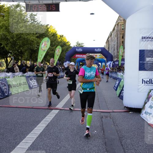 01.09.2024 - BARMER Alsterlauf Kathrin Stürmer Photography http://msf.ph/oto/6969835 01.09.2024 09:56:13 Ziel 2305, 2317, 2319, 2405, 2415, 2426, 2996, 3359, 3657, 3859, 3945, 4260, 4350, 4462, 4768, 4769, 5035, 5110, 5176, 5239, 5304, 8059, 2022, 2359, 2360, 2542, 2874, 2914, 3143, 3277, 3425, 3536, 3561, 3872, 3884, 3997, 4178, 4357, 4735, 4896, 8203 meine-sportfotos.de