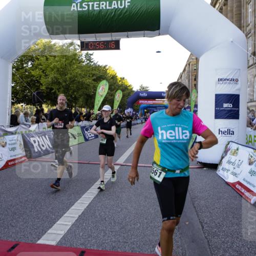 01.09.2024 - BARMER Alsterlauf Kathrin Stürmer Photography http://msf.ph/oto/6969841 01.09.2024 09:56:14 Ziel 2305, 2317, 2319, 2405, 2415, 2426, 2996, 3358, 3359, 3859, 3945, 4260, 4280, 4350, 4462, 4768, 4769, 5035, 5110, 5176, 5239, 8059, 2022, 2359, 2360, 2542, 2874, 2914, 3143, 3207, 3277, 3425, 3536, 3561, 3872, 3884, 3997, 4128, 4178, 4357, 4735, 4896, 8203 meine-sportfotos.de