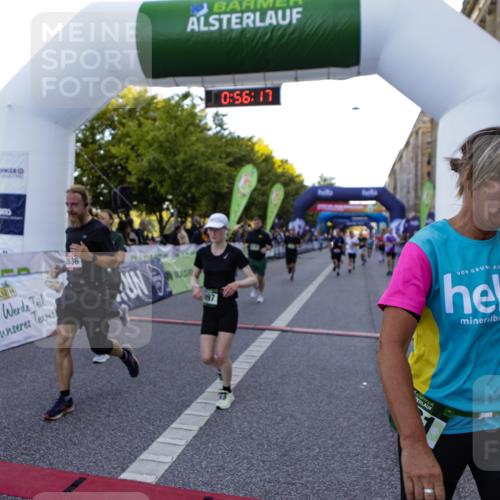 01.09.2024 - BARMER Alsterlauf Kathrin Stürmer Photography http://msf.ph/oto/6969842 01.09.2024 09:56:14 Ziel 2305, 2317, 2319, 2405, 2415, 2426, 2996, 3358, 3359, 3859, 3945, 4260, 4280, 4350, 4462, 4768, 4769, 5035, 5110, 5176, 5239, 8059, 2022, 2359, 2360, 2542, 2874, 2914, 3143, 3207, 3277, 3425, 3536, 3561, 3872, 3884, 3997, 4128, 4178, 4357, 4735, 4896, 8203 meine-sportfotos.de