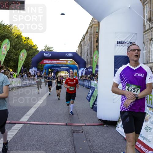 01.09.2024 - BARMER Alsterlauf Kathrin Stürmer Photography http://msf.ph/oto/6969864 01.09.2024 09:56:20 Ziel 2319, 2342, 2405, 2415, 2426, 3054, 3229, 3358, 3359, 3859, 3924, 4065, 4260, 4280, 4350, 4462, 4733, 4768, 4769, 5035, 5104, 5176, 5280, 8059, 2371, 2874, 2914, 3184, 3191, 3207, 3352, 3425, 3536, 3822, 3872, 3884, 3929, 3997, 4023, 4128, 4178, 4357, 4473, 4735, 4736, 4896, 8237 meine-sportfotos.de