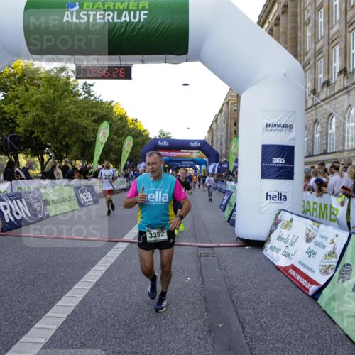 01.09.2024 - BARMER Alsterlauf Kathrin Stürmer Photography http://msf.ph/oto/6969868 01.09.2024 09:56:24 Ziel 2319, 2342, 2405, 2426, 2525, 3054, 3229, 3321, 3337, 3358, 3359, 3924, 4065, 4260, 4280, 4350, 4462, 4550, 4733, 4768, 4769, 4880, 5035, 5104, 5280, 8059, 2049, 2231, 2371, 2869, 2874, 2914, 3184, 3191, 3207, 3352, 3425, 3453, 3822, 3872, 3884, 3929, 4023, 4128, 4357, 4473, 4584, 4655, 4736, 4896, 8237 meine-sportfotos.de