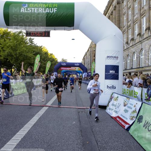 01.09.2024 - BARMER Alsterlauf Kathrin Stürmer Photography http://msf.ph/oto/6969888 01.09.2024 09:56:28 Ziel 2228, 2319, 2342, 2400, 2405, 2426, 2525, 2867, 3054, 3229, 3321, 3335, 3337, 3345, 3358, 3359, 3870, 3924, 4065, 4260, 4280, 4350, 4462, 4550, 4733, 4750, 4880, 5035, 5104, 5280, 2049, 2231, 2371, 2869, 3144, 3184, 3191, 3207, 3352, 3453, 3617, 3822, 3929, 4023, 4128, 4264, 4473, 4584, 4655, 4736, 8153, 8237 meine-sportfotos.de