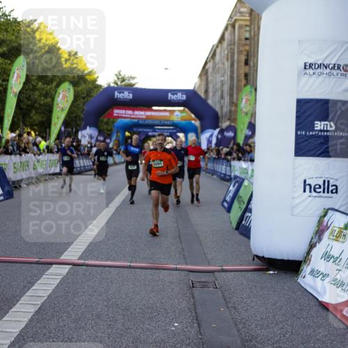 01.09.2024 - BARMER Alsterlauf Kathrin Stürmer Photography http://msf.ph/oto/6969921 01.09.2024 09:56:42 Ziel 2050, 2228, 2367, 2374, 2400, 2867, 3262, 3321, 3335, 3337, 3345, 3584, 3767, 3864, 3870, 3964, 4195, 4528, 4550, 4570, 4673, 4694, 4750, 4880, 4919, 8164, 2446, 2833, 3617, 3952, 4505, 4638, 4843, 4973, 4992, 5091, 8024, 8138, 8153, 8159, 8197, 8336, 8369 meine-sportfotos.de
