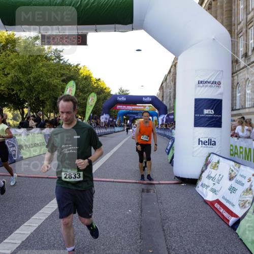 01.09.2024 - BARMER Alsterlauf Kathrin Stürmer Photography http://msf.ph/oto/6969929 01.09.2024 09:56:51 Ziel 2264, 2367, 2374, 2695, 2852, 2896, 2941, 2952, 3084, 3085, 3262, 3381, 3584, 3696, 3767, 3864, 3964, 4007, 4195, 4210, 4570, 4786, 4919, 5219, 8164, 2446, 2833, 3645, 3821, 4410, 4638, 4973, 4992, 8106, 8138, 8159, 8197, 8336, 8358, 8369 meine-sportfotos.de