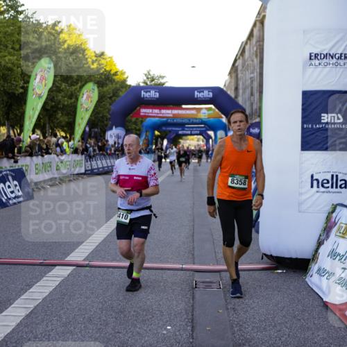 01.09.2024 - BARMER Alsterlauf Kathrin Stürmer Photography http://msf.ph/oto/6969935 01.09.2024 09:56:52 Ziel 2264, 2367, 2374, 2695, 2852, 2896, 2941, 2952, 3084, 3085, 3381, 3584, 3696, 3767, 3864, 3964, 4007, 4195, 4210, 4570, 4786, 4919, 5219, 8164, 2446, 2833, 3645, 3821, 4410, 8106, 8138, 8197, 8336, 8358, 8369 meine-sportfotos.de