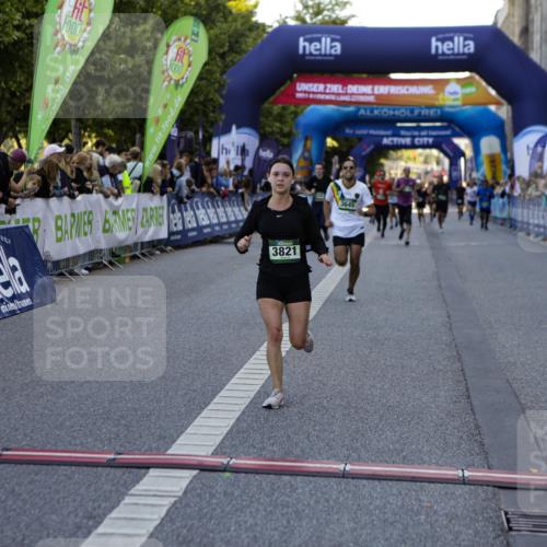 01.09.2024 - BARMER Alsterlauf Kathrin Stürmer Photography http://msf.ph/oto/6969942 01.09.2024 09:56:55 Ziel 2058, 2264, 2374, 2695, 2852, 2896, 2941, 2952, 3084, 3085, 3246, 3381, 3696, 3767, 3864, 3904, 3964, 4007, 4195, 4210, 4720, 4786, 4919, 5219, 2833, 3645, 3821, 4410, 8106, 8116, 8138, 8160, 8336, 8358 meine-sportfotos.de