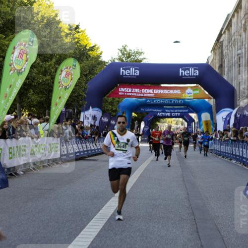 01.09.2024 - BARMER Alsterlauf Kathrin Stürmer Photography http://msf.ph/oto/6969950 01.09.2024 09:56:56 Ziel 2058, 2264, 2374, 2695, 2852, 2896, 2941, 2952, 3084, 3085, 3246, 3381, 3696, 3767, 3864, 3904, 3964, 4007, 4195, 4210, 4720, 4786, 4919, 5219, 2833, 3645, 3821, 4410, 8106, 8116, 8138, 8160, 8358 meine-sportfotos.de
