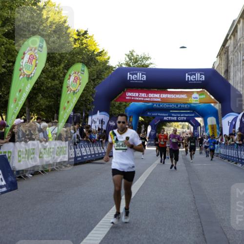 01.09.2024 - BARMER Alsterlauf Kathrin Stürmer Photography http://msf.ph/oto/6969951 01.09.2024 09:56:56 Ziel 2058, 2264, 2374, 2695, 2852, 2896, 2941, 2952, 3084, 3085, 3246, 3381, 3696, 3767, 3864, 3904, 3964, 4007, 4195, 4210, 4720, 4786, 4919, 5219, 2833, 3645, 3821, 4410, 8106, 8116, 8138, 8160, 8358 meine-sportfotos.de