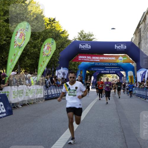 01.09.2024 - BARMER Alsterlauf Kathrin Stürmer Photography http://msf.ph/oto/6969952 01.09.2024 09:56:57 Ziel 2058, 2148, 2264, 2374, 2695, 2852, 2896, 2941, 2952, 3084, 3085, 3246, 3381, 3696, 3767, 3904, 4007, 4195, 4210, 4720, 4786, 4919, 5219, 2809, 3645, 3821, 4021, 4410, 8106, 8116, 8138, 8160, 8358 meine-sportfotos.de