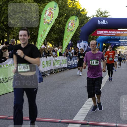 01.09.2024 - BARMER Alsterlauf Kathrin Stürmer Photography http://msf.ph/oto/6969963 01.09.2024 09:57:01 Ziel 2058, 2063, 2101, 2148, 2264, 2695, 2852, 2896, 2941, 2952, 3084, 3085, 3224, 3233, 3236, 3246, 3381, 3696, 3904, 4007, 4210, 4590, 4720, 4786, 5219, 8204, 2373, 2809, 3588, 3645, 3821, 3988, 4021, 4022, 4353, 4499, 4760, 5257, 8116, 8160 meine-sportfotos.de