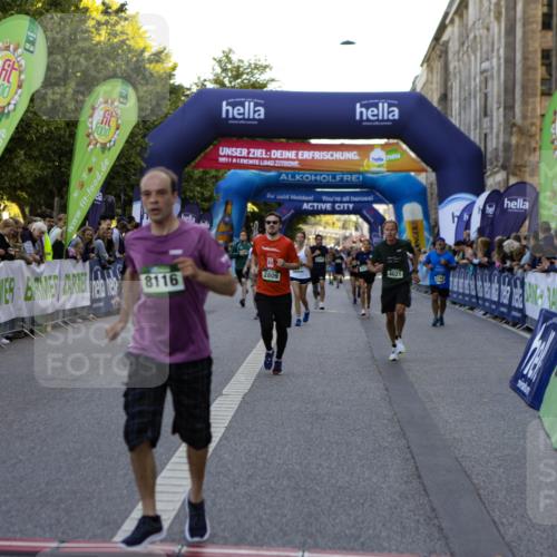 01.09.2024 - BARMER Alsterlauf Kathrin Stürmer Photography http://msf.ph/oto/6969965 01.09.2024 09:57:02 Ziel 2058, 2063, 2101, 2148, 2264, 2694, 2695, 2852, 2896, 2941, 2952, 3084, 3085, 3224, 3233, 3236, 3246, 3381, 3696, 3904, 4007, 4210, 4590, 4720, 4786, 5219, 8204, 2211, 2373, 2809, 3588, 3645, 3821, 3988, 4021, 4022, 4353, 4499, 4760, 5257, 8116, 8160 meine-sportfotos.de