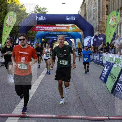 01.09.2024 - BARMER Alsterlauf Kathrin Stürmer Photography http://msf.ph/oto/6969979 01.09.2024 09:57:05 Ziel 2058, 2063, 2101, 2148, 2694, 2695, 2852, 2896, 2941, 2952, 3084, 3085, 3224, 3233, 3236, 3246, 3270, 3381, 3696, 3904, 4590, 4720, 4786, 5219, 8204, 2211, 2373, 2809, 3027, 3386, 3588, 3988, 4021, 4022, 4353, 4499, 4760, 5073, 5257, 8116, 8160 meine-sportfotos.de