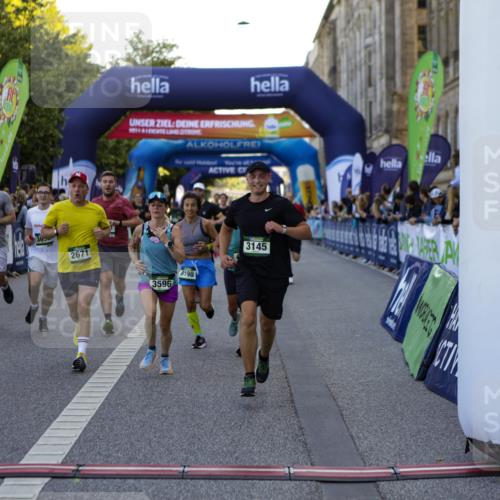 01.09.2024 - BARMER Alsterlauf Kathrin Stürmer Photography http://msf.ph/oto/6969993 01.09.2024 09:57:20 Ziel 2063, 2301, 2694, 2781, 2817, 2999, 3009, 3068, 3205, 3224, 3233, 3236, 3270, 3552, 4139, 4296, 4464, 4472, 4490, 4513, 4732, 5163, 5172, 5221, 5235, 2135, 2221, 2302, 2530, 2671, 2783, 3048, 3145, 3334, 3455, 3596, 3636, 4190, 4269, 4425, 4606, 4634, 4698, 5241, 8142, 8198 meine-sportfotos.de