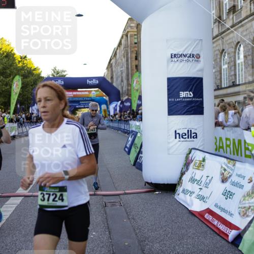 01.09.2024 - BARMER Alsterlauf Kathrin Stürmer Photography http://msf.ph/oto/6970019 01.09.2024 09:57:32 Ziel 2345, 2680, 2999, 3009, 3205, 3227, 3414, 3552, 3624, 3626, 4076, 4139, 4296, 4345, 4379, 4490, 4513, 4732, 4981, 5163, 5221, 5235, 2135, 2302, 2678, 3048, 3111, 3455, 3724, 3743, 4135, 4190, 4269, 4425, 4479, 4998, 5222, 5292, 8045, 8142, 8303 meine-sportfotos.de