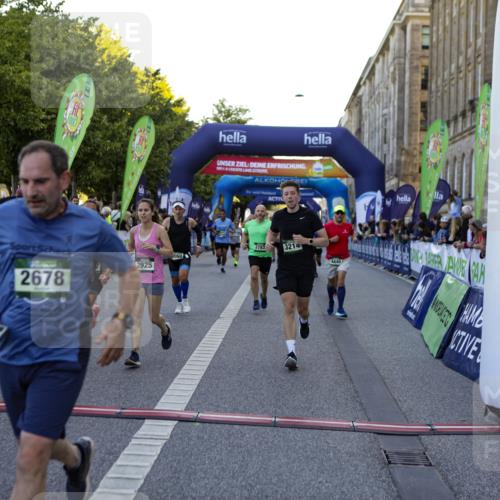 01.09.2024 - BARMER Alsterlauf Kathrin Stürmer Photography http://msf.ph/oto/6970056 01.09.2024 09:57:42 Ziel 2172, 2465, 2680, 3004, 3227, 3414, 3501, 3624, 3626, 3675, 3927, 4047, 4076, 4345, 4379, 4826, 4981, 8206, 2678, 2770, 2925, 2944, 3214, 3464, 3783, 4150, 4440, 4510, 4907, 4998, 5065, 5222, 5292, 8045, 8060, 8067, 8102, 8137, 8242, 8303 meine-sportfotos.de