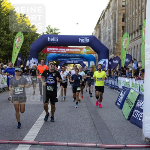01.09.2024 - BARMER Alsterlauf Kathrin Stürmer Photography http://msf.ph/oto/6970076 01.09.2024 09:57:50 Ziel 2172, 2465, 2796, 2857, 3004, 3227, 3450, 3501, 3675, 3927, 3982, 4047, 4050, 4120, 4345, 4468, 4496, 4610, 4826, 4981, 8206, 8239, 1176, 2062, 2242, 2479, 2770, 2905, 2944, 3017, 3217, 3435, 3464, 3468, 3783, 3803, 3951, 4150, 4384, 4440, 4498, 4510, 4907, 5065, 8019, 8060, 8084, 8102, 8172, 8242 meine-sportfotos.de