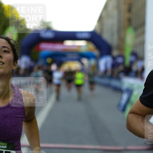 01.09.2024 - BARMER Alsterlauf Kathrin Stürmer Photography http://msf.ph/oto/6970094 01.09.2024 09:58:05 Ziel 2757, 2795, 2796, 3450, 3486, 3828, 3829, 3830, 3831, 3832, 3901, 3982, 4008, 4072, 4120, 4147, 4196, 4331, 4396, 4397, 4468, 4496, 4531, 4579, 4585, 4610, 4711, 4799, 4881, 5233, 8239, 2320, 2675, 2885, 3030, 3234, 3342, 3711, 3972, 3984, 4163, 4226, 4376, 4577, 4578, 4853, 4890, 5064, 5230, 8178 meine-sportfotos.de