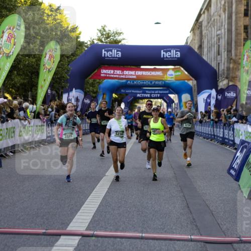 01.09.2024 - BARMER Alsterlauf Kathrin Stürmer Photography http://msf.ph/oto/6970097 01.09.2024 09:58:07 Ziel 2757, 2795, 2796, 3486, 3828, 3829, 3830, 3831, 3832, 3901, 4008, 4072, 4147, 4196, 4331, 4396, 4397, 4468, 4531, 4579, 4585, 4610, 4711, 4799, 4881, 5233, 8239, 2320, 2632, 2675, 2885, 3030, 3234, 3342, 3711, 3744, 3972, 3984, 4163, 4226, 4376, 4394, 4577, 4578, 4853, 4890, 5064, 5230, 8178 meine-sportfotos.de