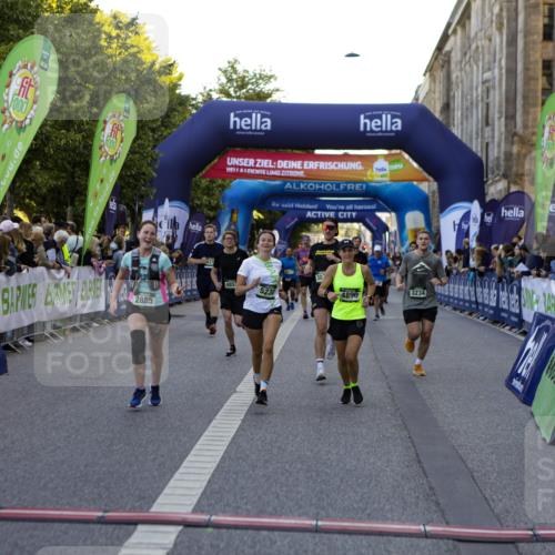 01.09.2024 - BARMER Alsterlauf Kathrin Stürmer Photography http://msf.ph/oto/6970098 01.09.2024 09:58:07 Ziel 2757, 2795, 2796, 3486, 3828, 3829, 3830, 3831, 3832, 3901, 4008, 4072, 4147, 4196, 4331, 4396, 4397, 4468, 4531, 4579, 4585, 4610, 4711, 4799, 4881, 5233, 8239, 2320, 2632, 2675, 2885, 3030, 3234, 3342, 3711, 3744, 3972, 3984, 4163, 4226, 4376, 4394, 4577, 4578, 4853, 4890, 5064, 5230, 8178 meine-sportfotos.de